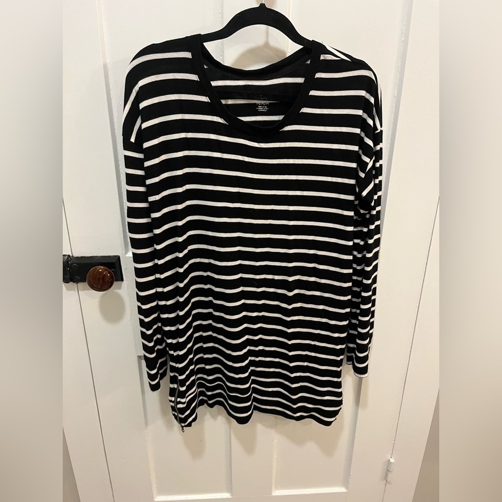Pea in the Pod Maternity Stripe Sweater Size medium